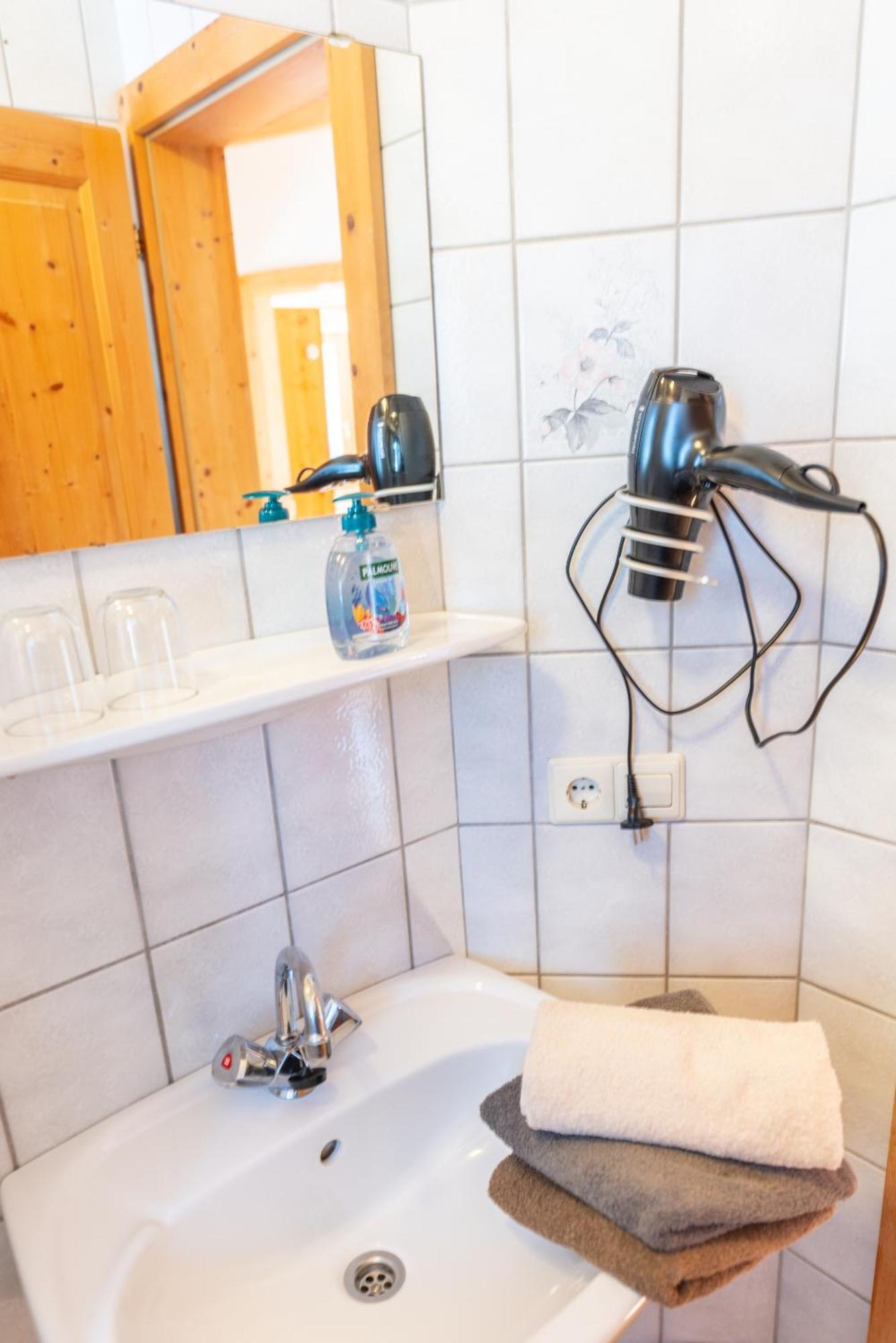 Apartmenthaus Pernull Tropolach Room photo